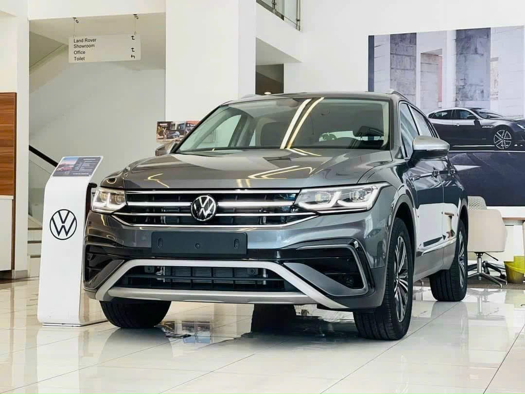 TIGUAN NEW XÁM (5)