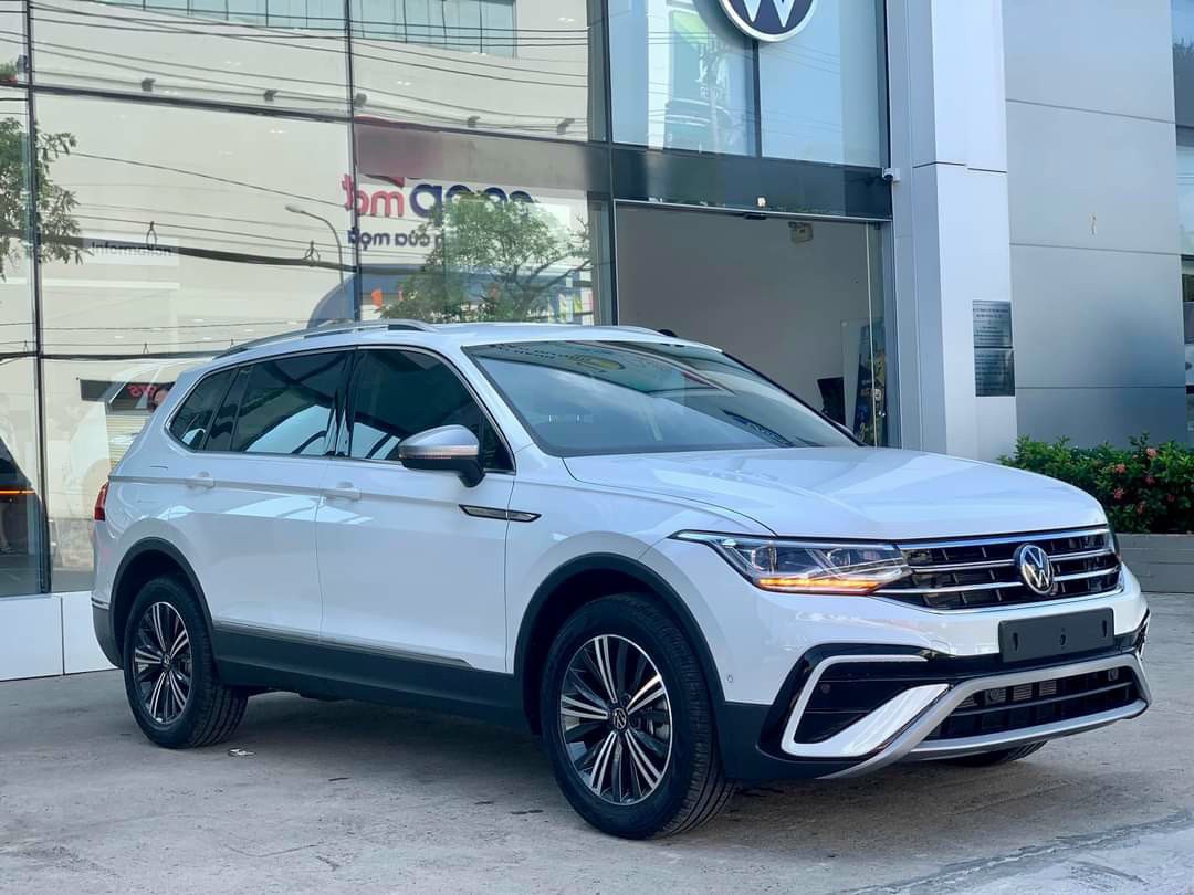 the new tiguan trắng (2)
