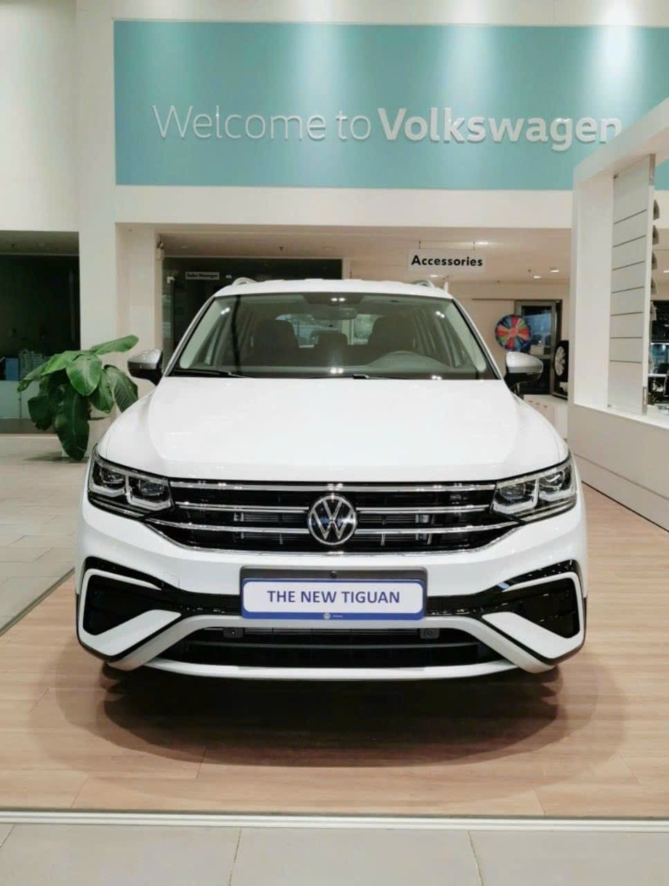 the new tiguan trắng (4)