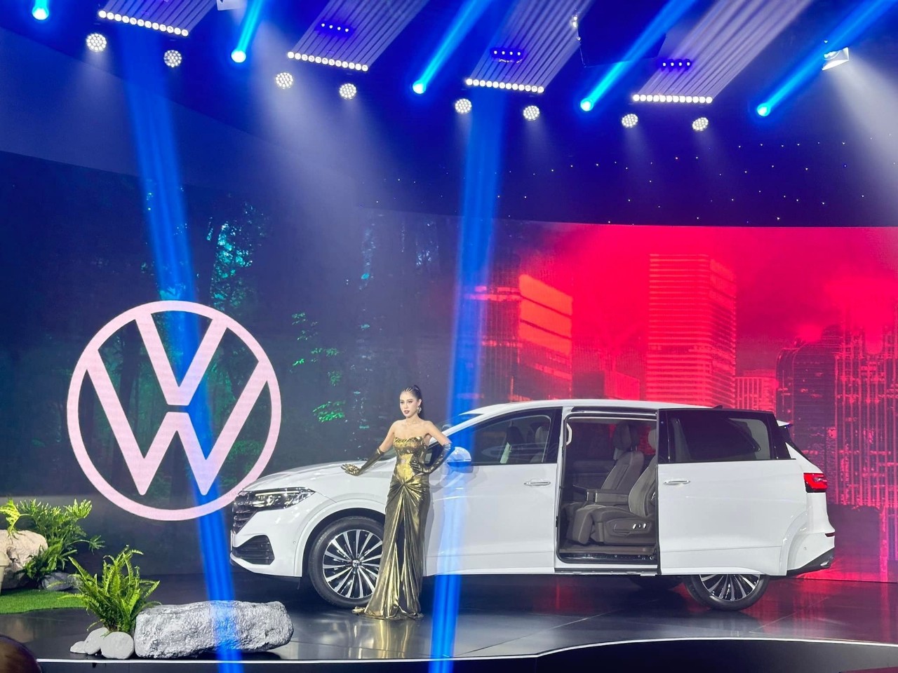 viloran luxury 2024- trắng (13)